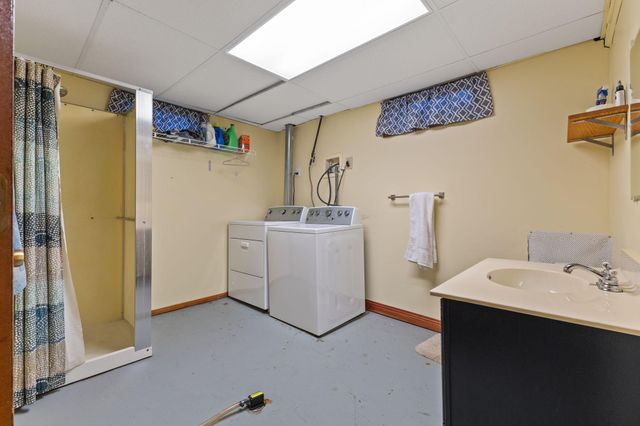229 N 2nd Street, New Richmond, WI 54017