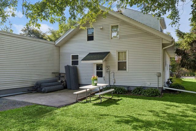229 N 2nd Street, New Richmond, WI 54017