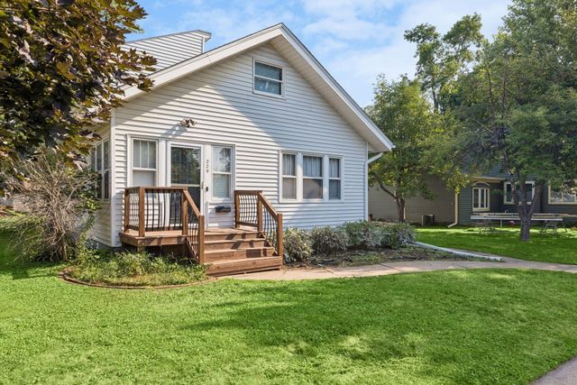 229 N 2nd Street, New Richmond, WI 54017