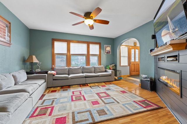 229 N 2nd Street, New Richmond, WI 54017
