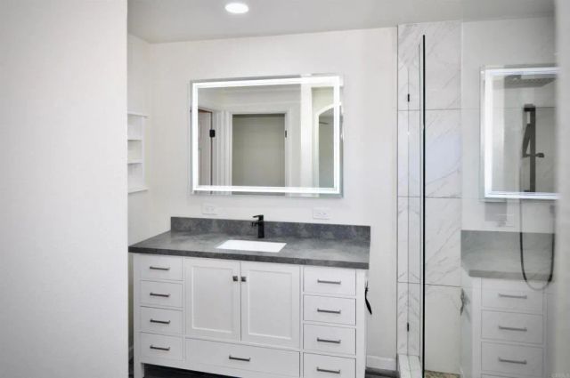 3528 Lake Shore Ave, Fallbrook, CA 92028