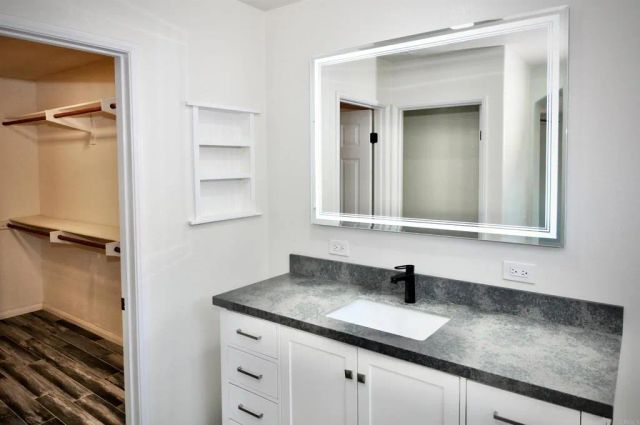 3528 Lake Shore Ave, Fallbrook, CA 92028