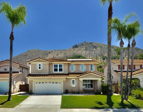 3528 Lake Shore Ave, Fallbrook, CA 92028