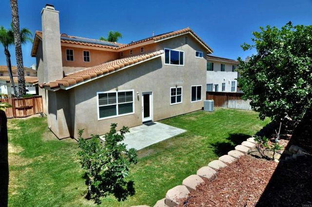 3528 Lake Shore Ave, Fallbrook, CA 92028