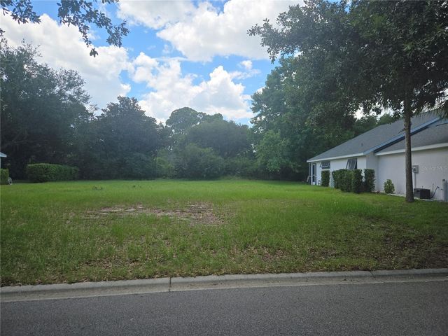13 SAINT ANDREWS COURT, Palm Coast, FL 32137