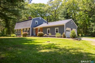 1472 Hartford Turnpike, North Haven, CT 06473