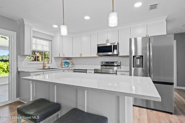 2918 18th Street, Vero Beach, FL 32960