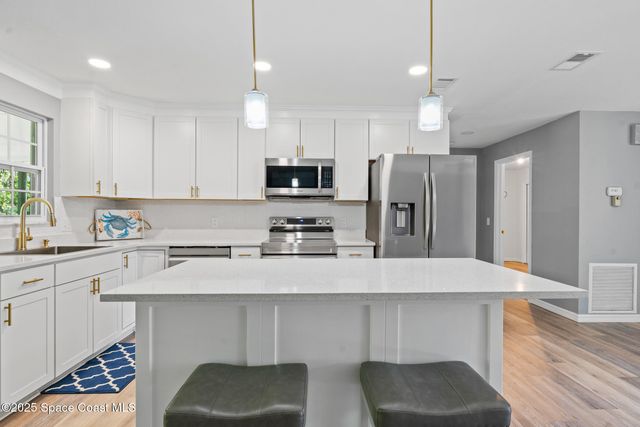 2918 18th Street, Vero Beach, FL 32960