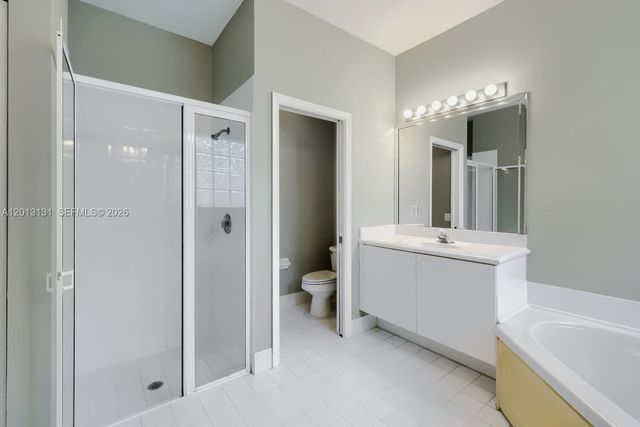 117 Palm Circle, Atlantis, FL 33462