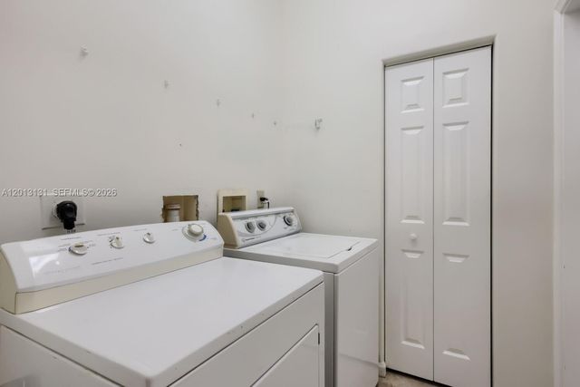 117 Palm Circle, Atlantis, FL 33462