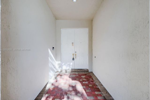 117 Palm Circle, Atlantis, FL 33462