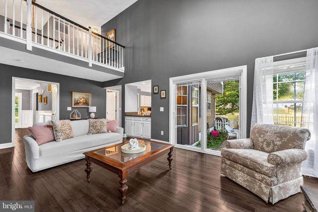 3 SHANNON WAY, Flemington, NJ 08822
