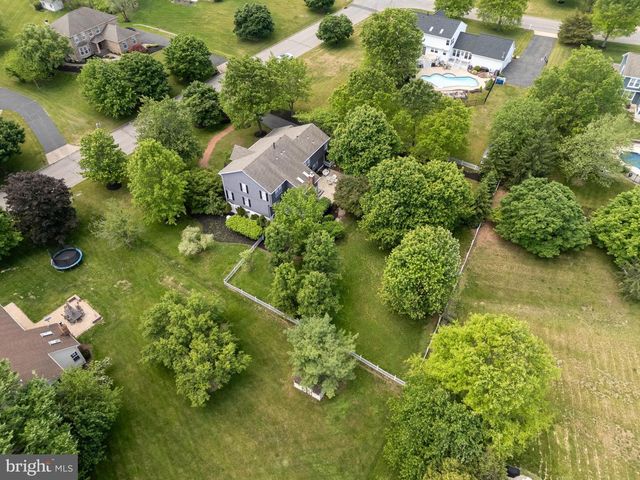 3 SHANNON WAY, Flemington, NJ 08822