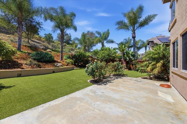 826 Applewilde Drive, San Marcos, CA 92078