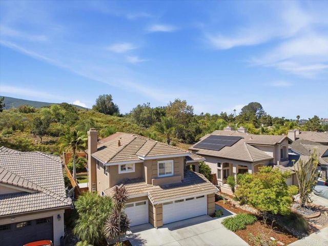 826 Applewilde Drive, San Marcos, CA 92078