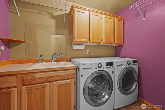 3918 Norpoint Way NE, Tacoma, WA 98422