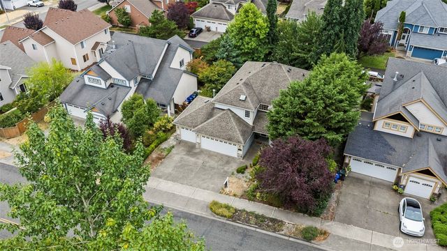 3918 Norpoint Way NE, Tacoma, WA 98422