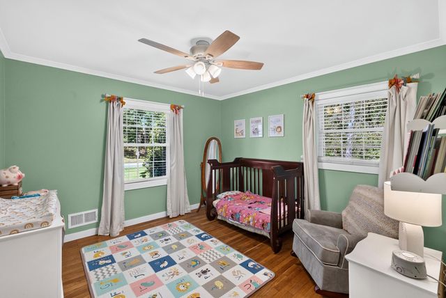 222 Woodland Avenue, Inman, SC 29349