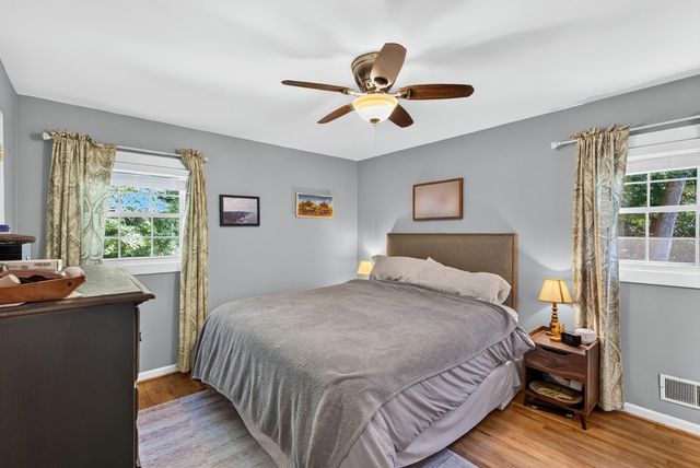 222 Woodland Avenue, Inman, SC 29349