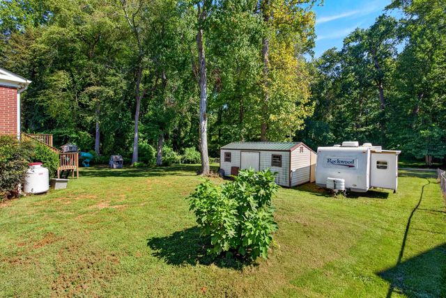 222 Woodland Avenue, Inman, SC 29349