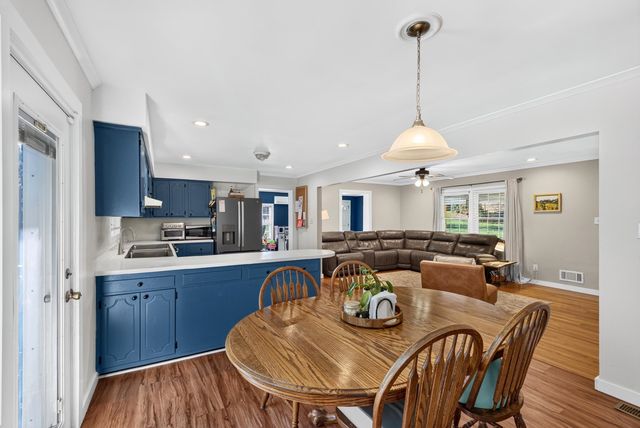 222 Woodland Avenue, Inman, SC 29349
