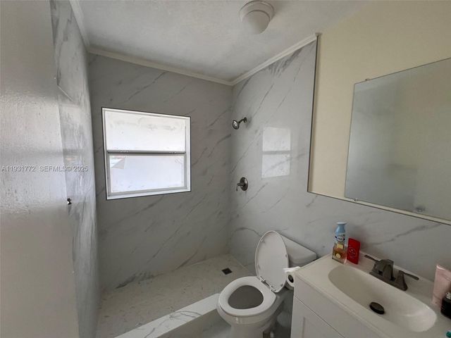 20431 NW 46th Ave, Miami Gardens, FL 33055