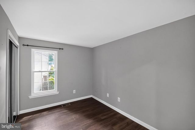6176 MARTINS LANDING CT, Burke, VA 22015