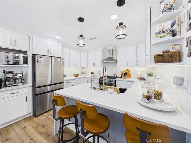 27 Tangerine, Irvine, CA 92618