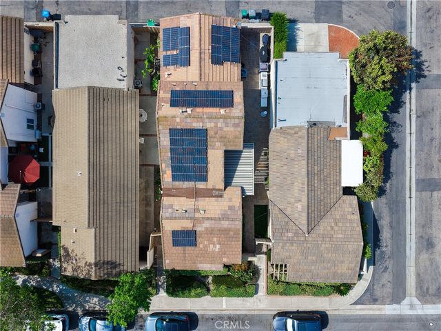 27 Tangerine, Irvine, CA 92618