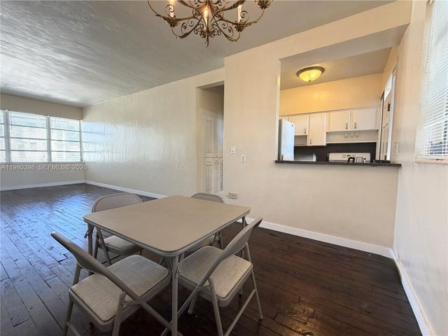 4710 Pine Tree Dr 32, Miami Beach, FL 33140