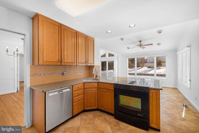 8047 GLENDALE RD, Chevy Chase, MD 20815