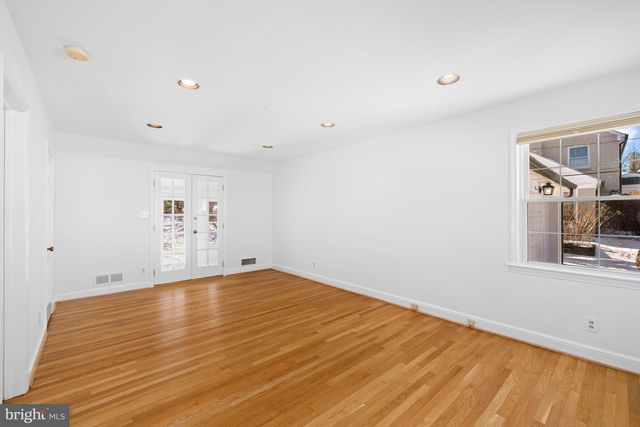 8047 GLENDALE RD, Chevy Chase, MD 20815