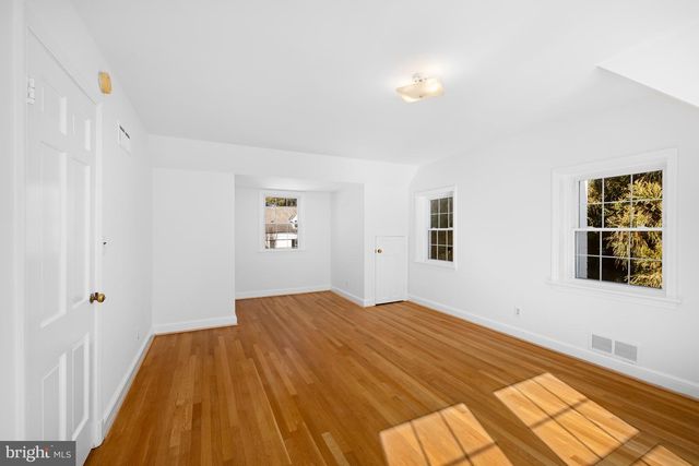 8047 GLENDALE RD, Chevy Chase, MD 20815