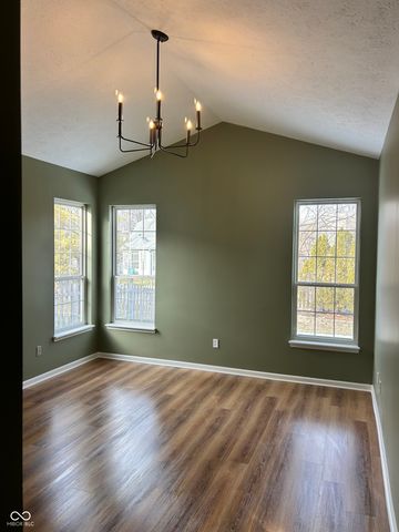 10132 Lauren Pass, Fishers, IN 46037