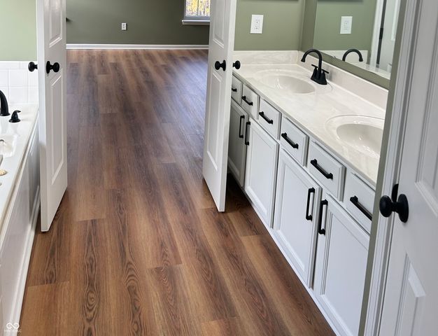 10132 Lauren Pass, Fishers, IN 46037