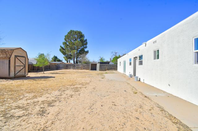 514 Villa Verde Drive SE, Rio Rancho, NM 87124