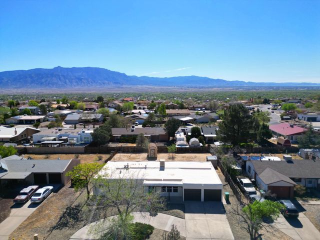 514 Villa Verde Drive SE, Rio Rancho, NM 87124