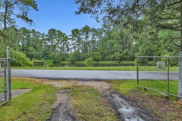 504 Catfish Lane, Conroe, TX 77384