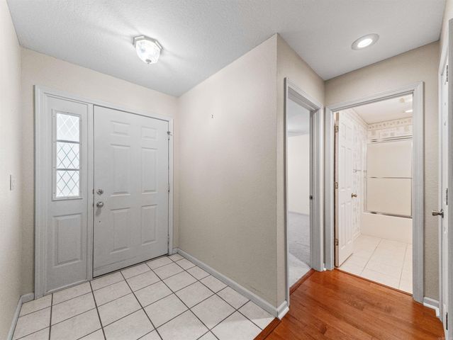 27 Burgos Way, Hot Springs Village, AR 71909