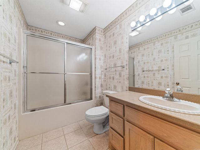 27 Burgos Way, Hot Springs Village, AR 71909