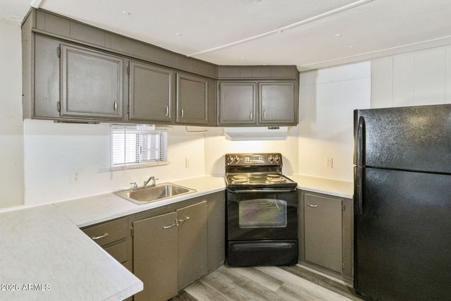 1150 N Delaware Drive 25, Apache Junction, AZ 85120