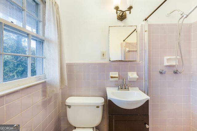 2661 The Fontainebleau SW, Atlanta, GA 30331