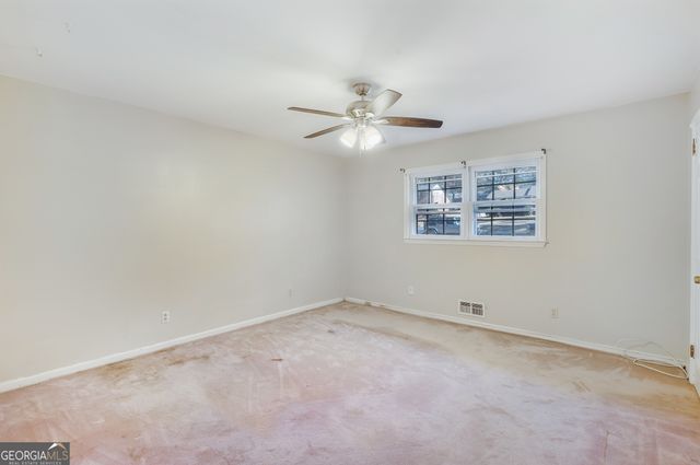 2661 The Fontainebleau SW, Atlanta, GA 30331