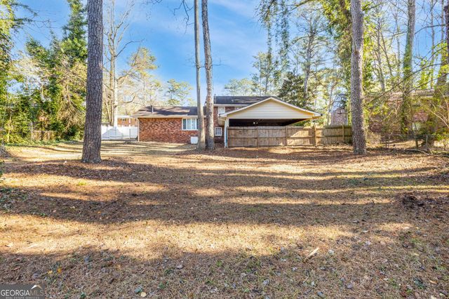 2661 The Fontainebleau SW, Atlanta, GA 30331