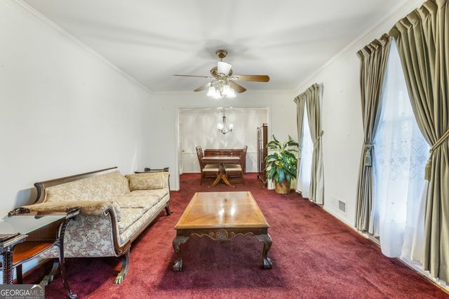 2661 The Fontainebleau SW, Atlanta, GA 30331