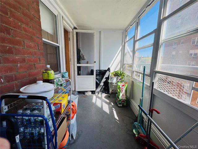 138-10 Franklin Avenue 5E, Flushing, NY 11355
