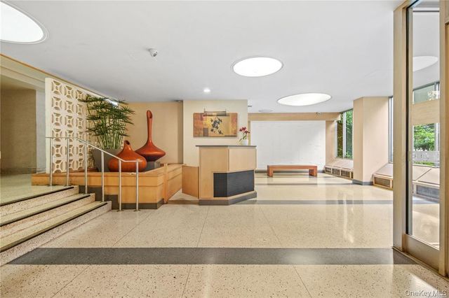 138-10 Franklin Avenue 5E, Flushing, NY 11355