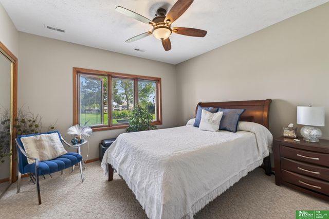 10209 S 177th Street, Omaha, NE 68136