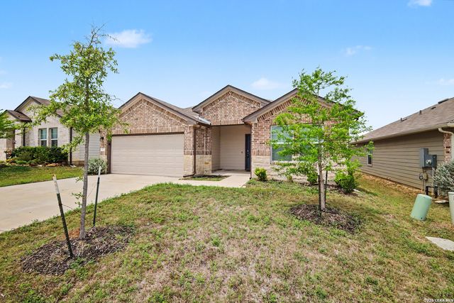 817 Pronghorn Trail, Seguin, TX 78155
