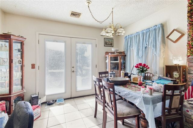 2075 Kingston Drive, Bullhead City, AZ 86442